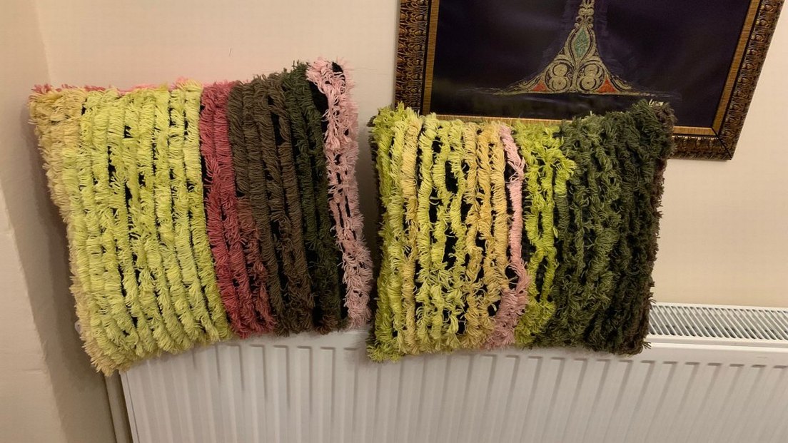 Nakışlı Çok Renkli Yastık Kılıfı - Görsel 2