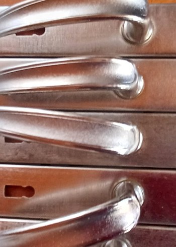 Kahverengi Çiçek Desenli kapı Kolu - Görsel 16