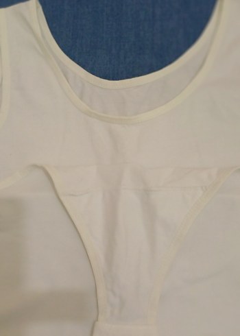 Beyaz  Atlet banyo ve şort - Görsel 5