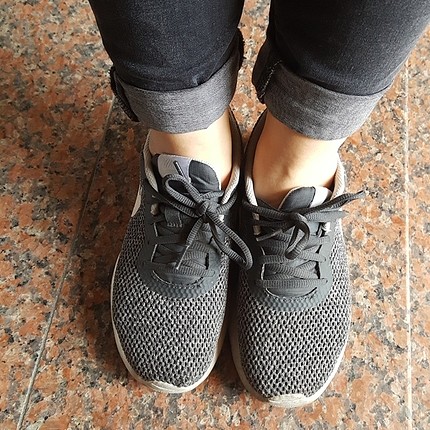orjinal nike 38.5 spor ayakkabi