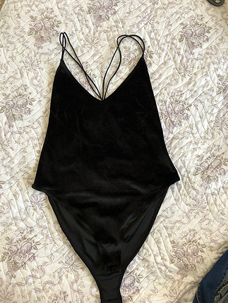 H&M H&M sırt dekolteli kadife