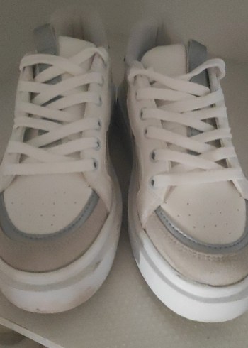 Beyaz Platform Topuklu Bağcıklı Kadın Spor Ayakkabı - Görsel 2