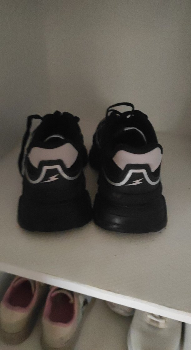 Siyah Bağcıklı Stiletto Topuklu Kadın Spor Ayakkabı - Görsel 3