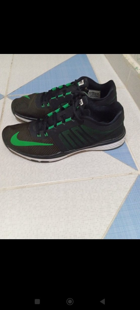 Nike Siyah Yeşil Erkek Spor Ayakkabı - Görsel 2