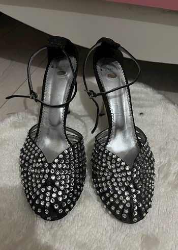 Siyah Taşlı Stiletto Topuklu Ayakkabı - Görsel 5