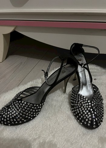 Siyah Taşlı Stiletto Topuklu Ayakkabı - Görsel 6