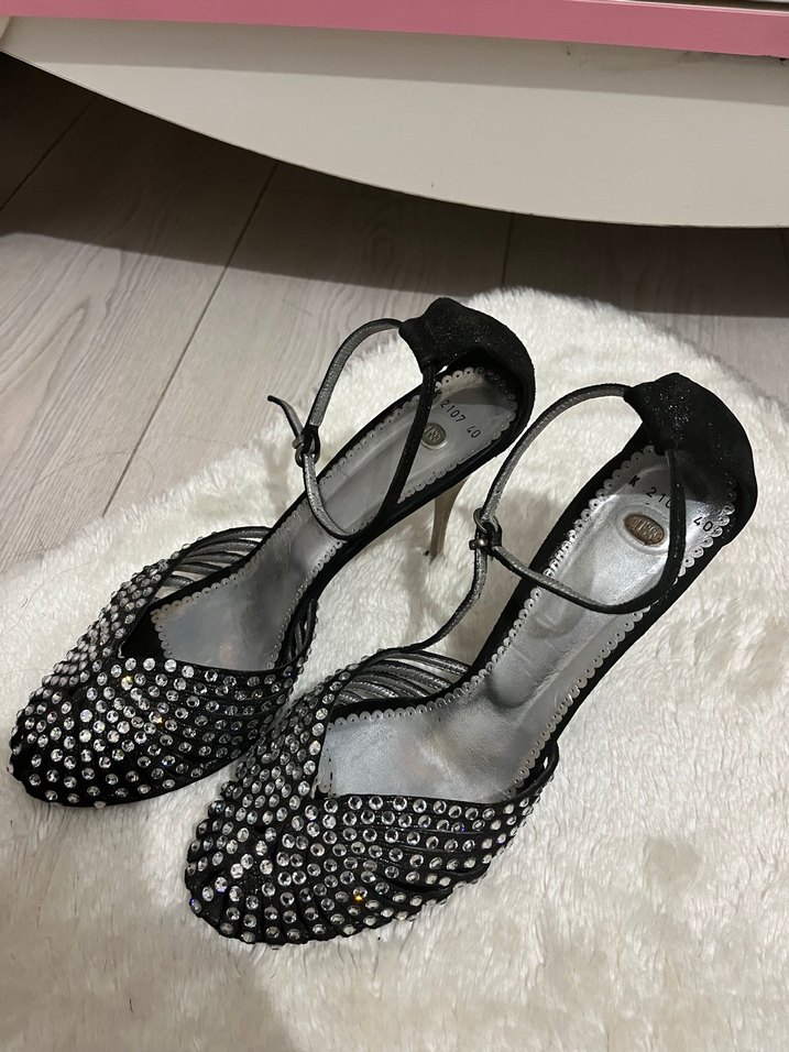 Siyah Taşlı Stiletto Topuklu Ayakkabı - Görsel 2