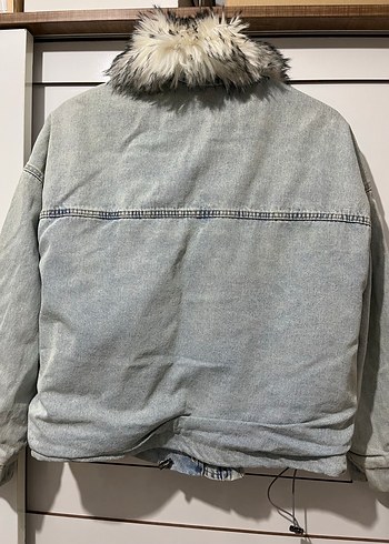 Gri Tüylü Cep Detaylı Denim Ceket - Görsel 2