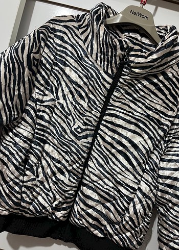 Fermuarlı Zebra Desenli Kadife Kadın Ceket - Görsel 2