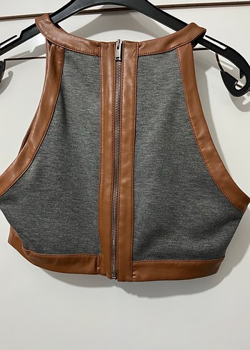 Deri Korse Kemerli Kolsuz Mini Üst - Görsel 2