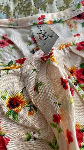 l Beden Çiçek desenli vintage otantik bluz