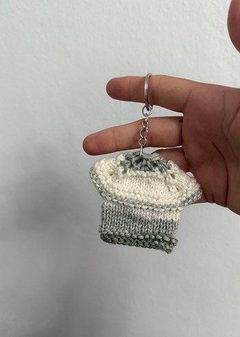 Diğer Gri Mini Örgü Yelek Anahtarlık