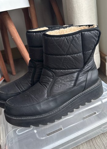 Kadın Kar Botu - Görsel 5
