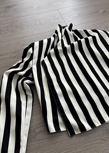 Kadın Çizgili Kısa Ceket - Görsel 2