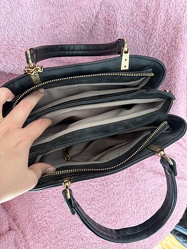  Beden Siyah Michael Kors çanta