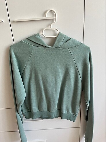 Crop sweat