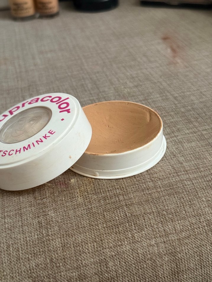 Kryolan Supracolor krem Fondoten - Görsel 2