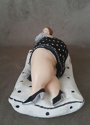  Beden 19 cm uzunluğunda Minder genişliği 10 cmdir