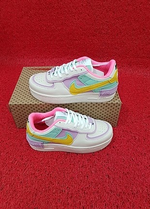 NIKE RENKLI