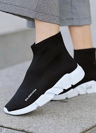 BALENCIAGA CORAP