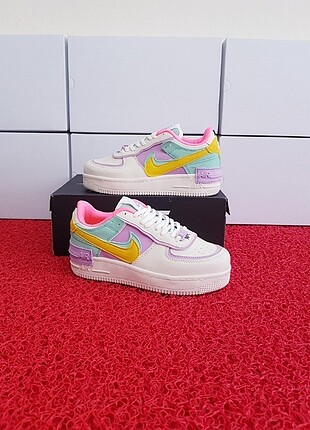 37 Beden çeşitli Renk NIKE AIR FORCE