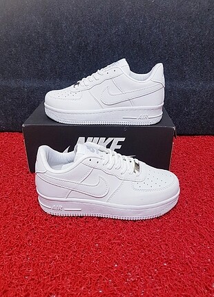 NIKE AIRFORCE