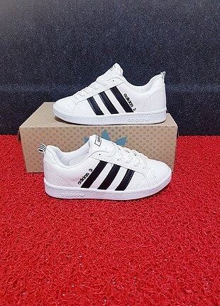 ADIDAS NEO