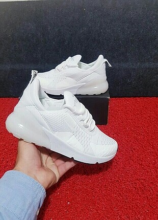 NİKE AİR 270