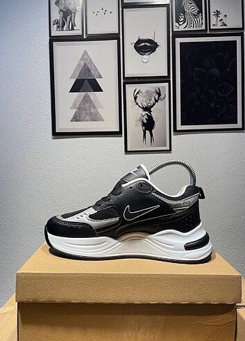 Nike NIKE COOL