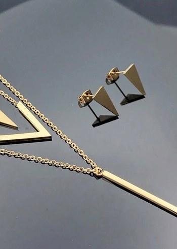 Çelik Gold Üçgen Kolye Set