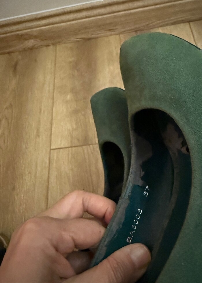 Topuklu yeşil ayakkabı - Görsel 5