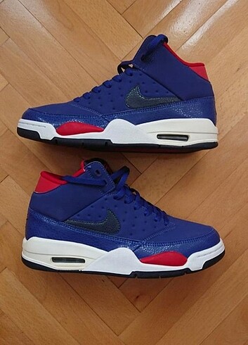 Nike Air Flight Classic 