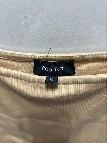 Fabrika Crop Üst