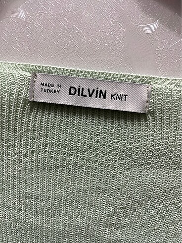 Dilvin Mint Crop