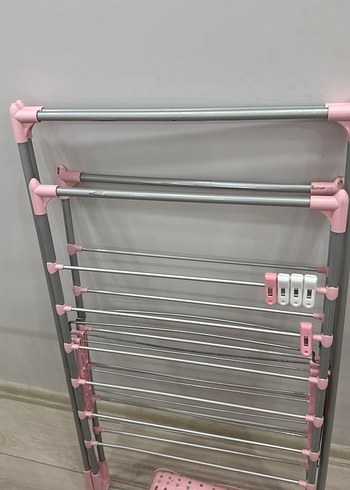Beden Pembe ve Gri Çok Katlı Askı Düzenleyici