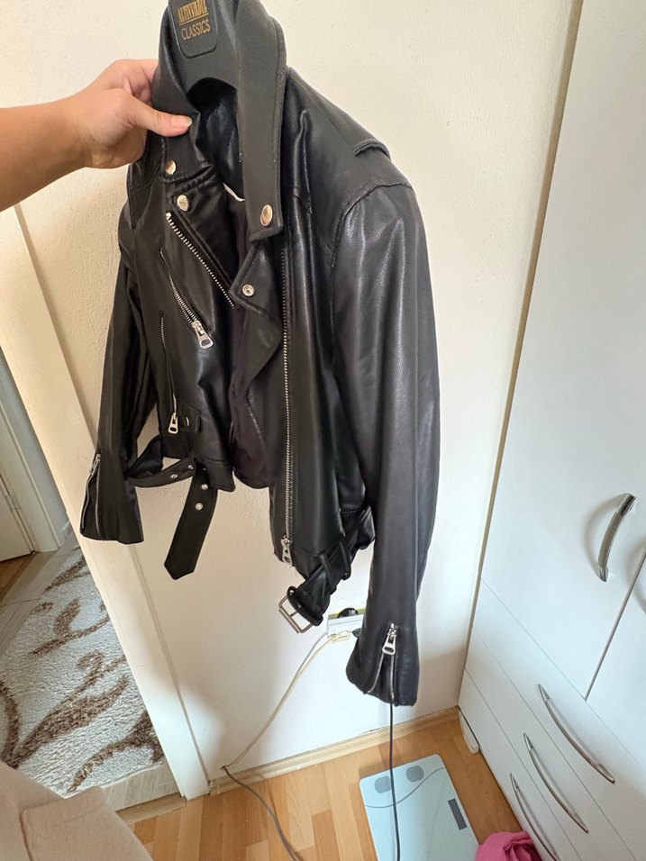 Siyah Kadın Deri Biker Ceket - Görsel 4