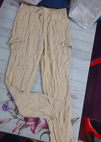 LC Waikiki Bej Düğmeli Keten Midi Kadın Pantolon - Görsel 2