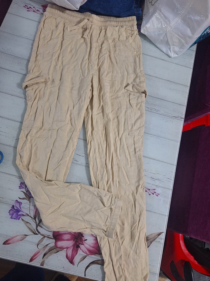 LC Waikiki Bej Düğmeli Keten Midi Kadın Pantolon - Görsel 2