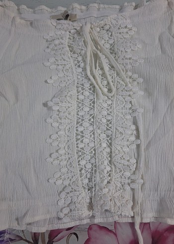 Dantel Detaylı Bohem Beyaz Mini Bluz - Görsel 2