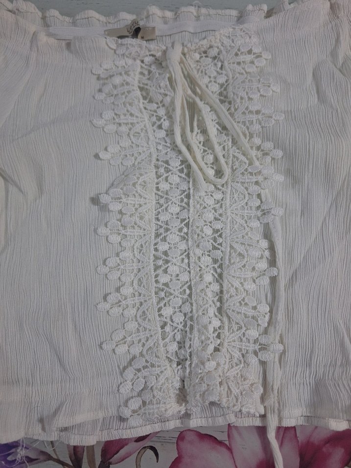 Dantel Detaylı Bohem Beyaz Mini Bluz - Görsel 2