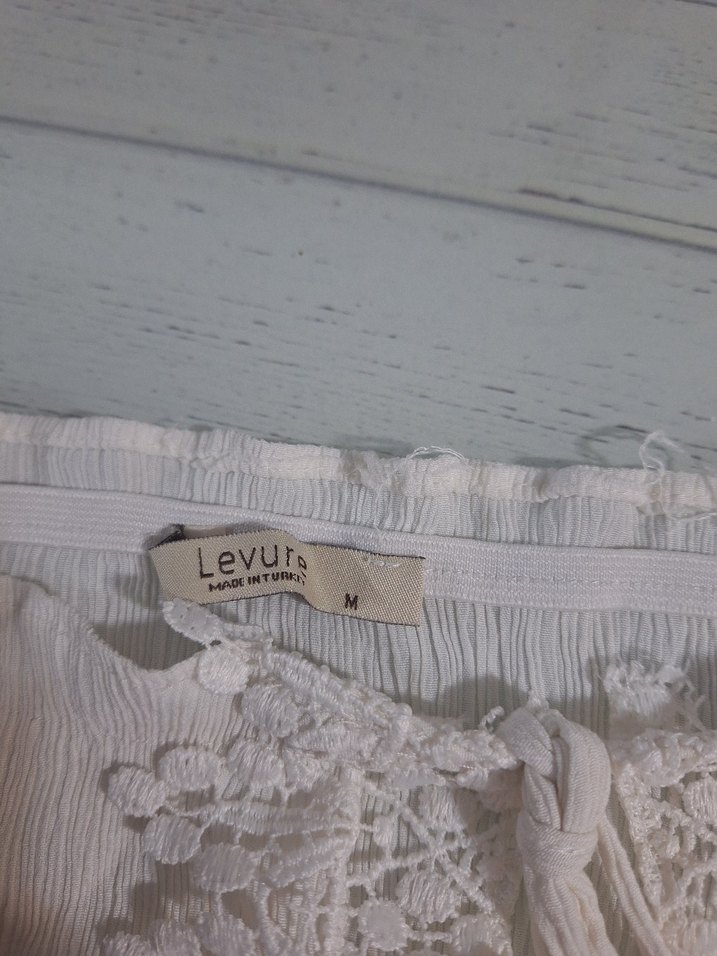 Dantel Detaylı Bohem Beyaz Mini Bluz - Görsel 3