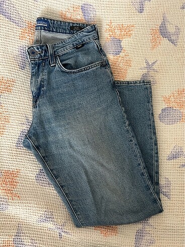MAVİ MİLAN KALIP JEAN MODELİ