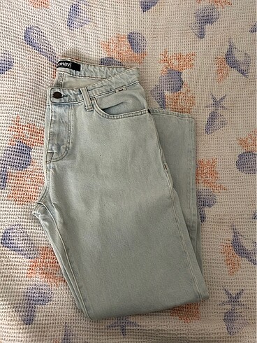MAVİ MİLAN KALIP JEAN MODELİ