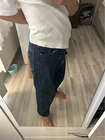 BERSHKA LOOSE BAGGY JEAN