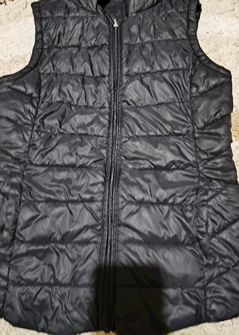 Siyah Kapüşonlu yelek - Görsel 2