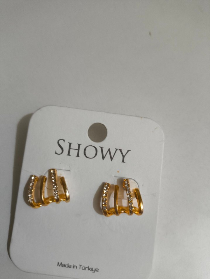 Gold Mini Payetli Sokak Stili Küpe - Görsel 3