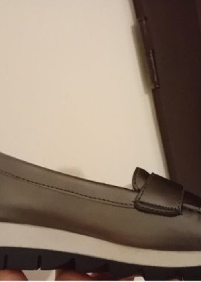 Sıfır Yeni Kadın Sportif Ayakkabı 37 - Görsel 2