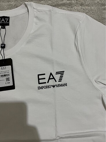 Emporio Armani Beyaz T-shirt