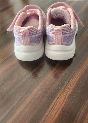 24 Beden Kız Çocuk Pembe Spor Ayakkabı