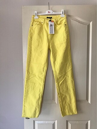 Sarı mom jeans